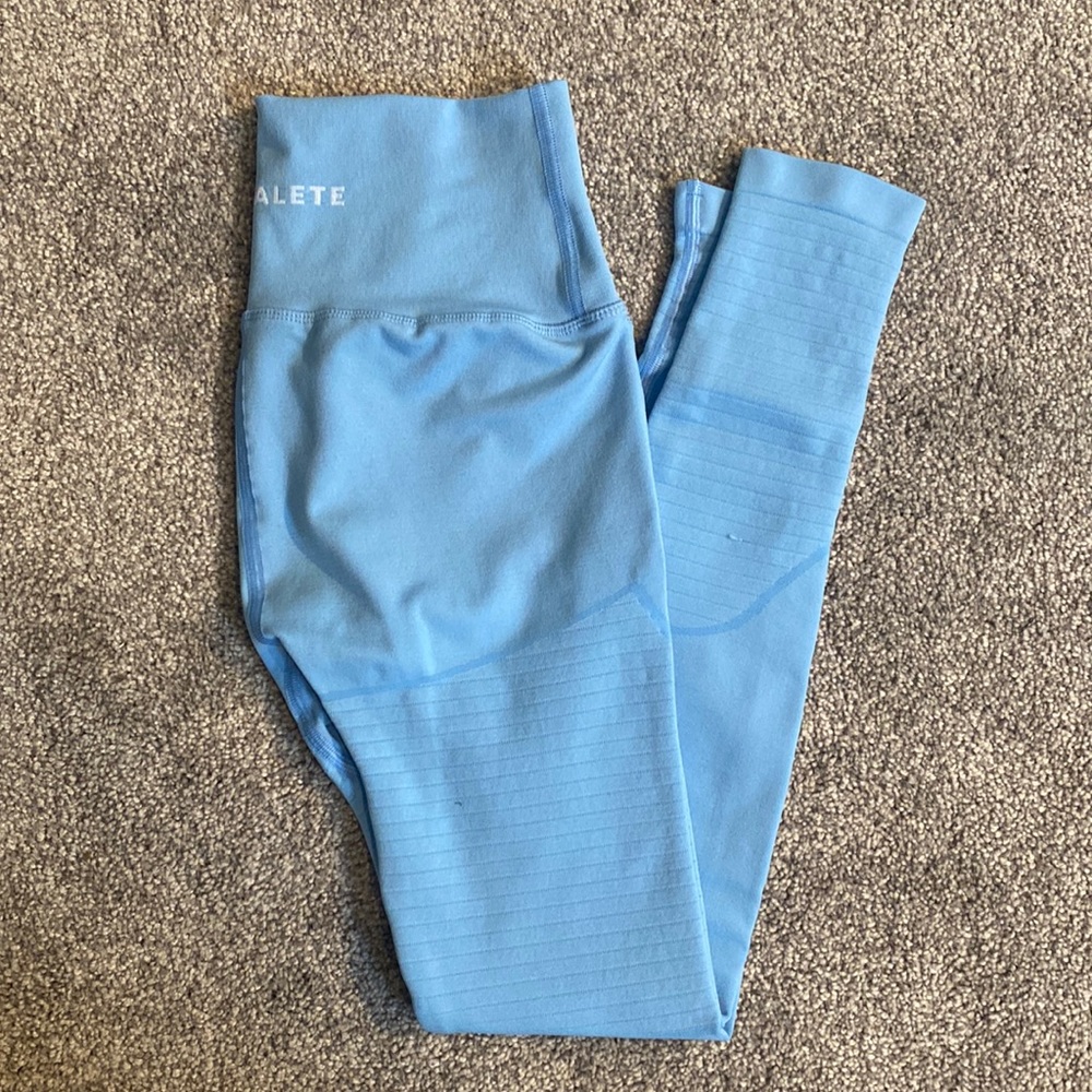 Alphalete leggings